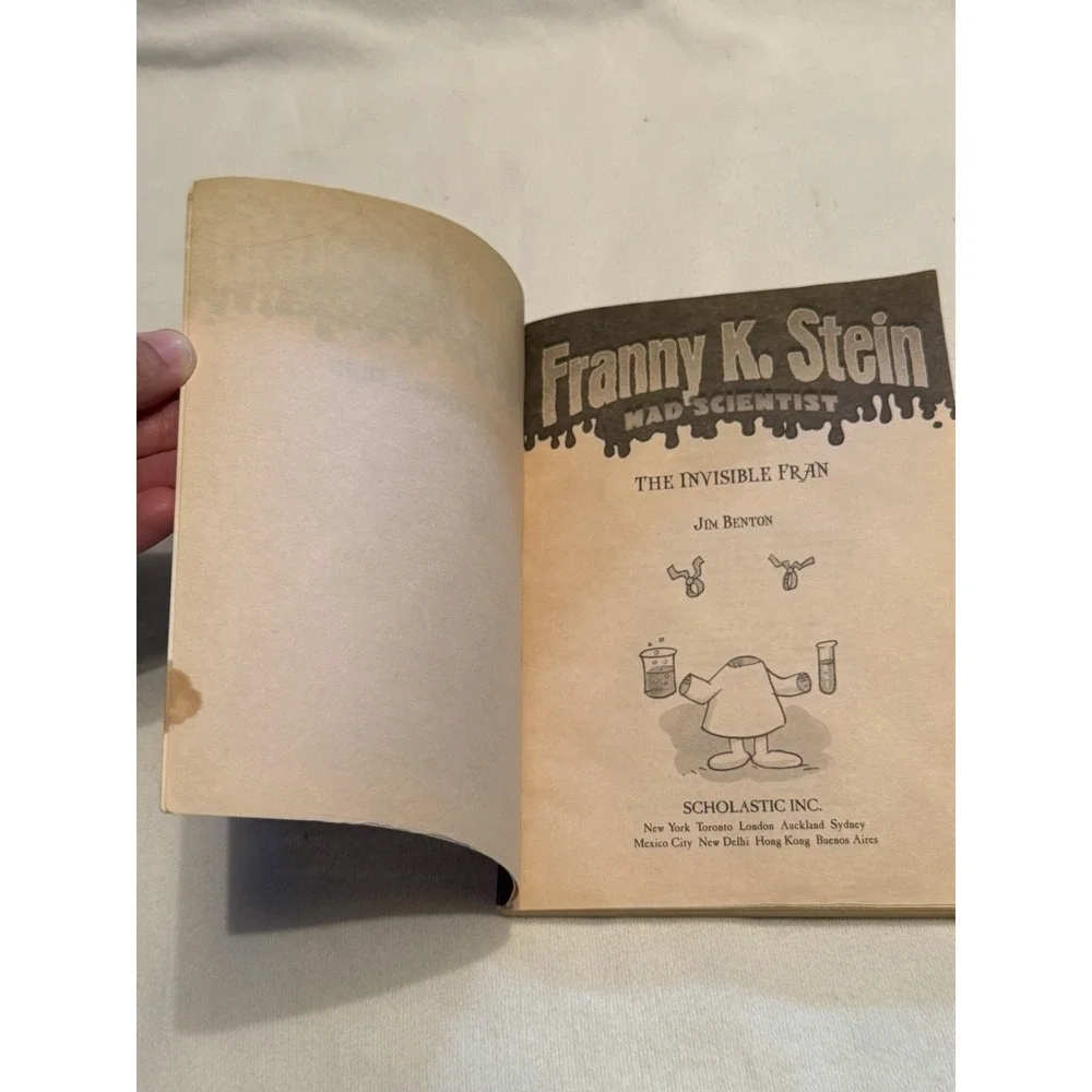 Franny K Stein Mad Scientist The Invisible Fran Jim Benton 2005 Scholastic PB